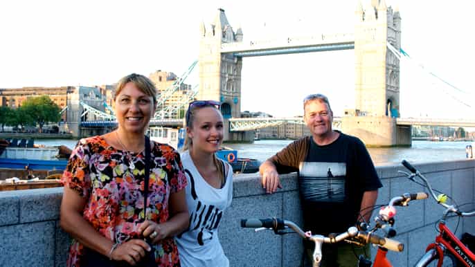 london river thames evening bike tour with beer tasting