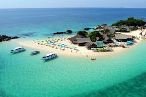 Phuket: Khai Islands Full-Day Private Speedboat Charter Tour