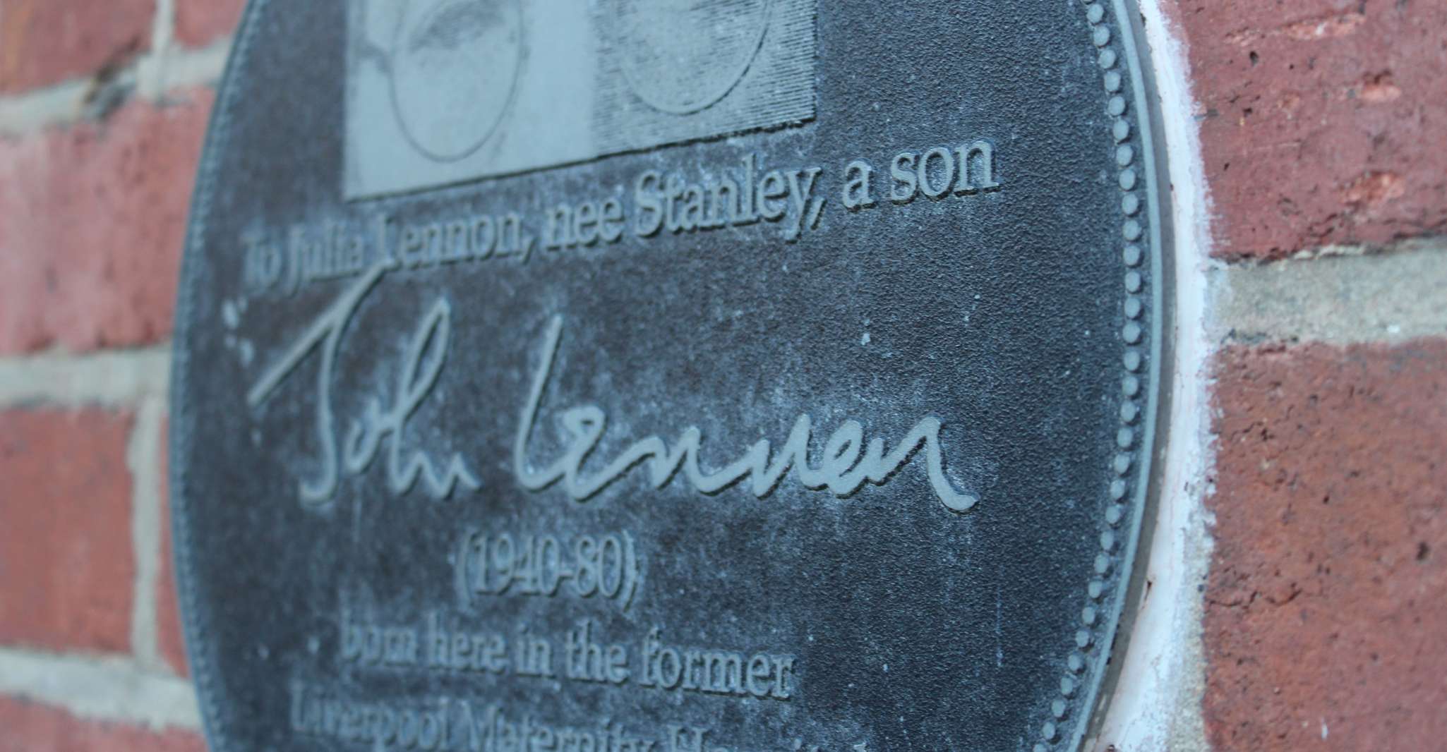 Liverpool, Private 3-Hour Beatles Tour by Taxi - Housity