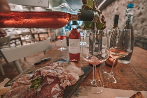 Z Rzymu: degustacja jedzenia i wina w średniowiecznej piwnicy