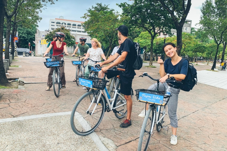 Tajpej: 4-godzinna poranna wycieczka rowerowa po mieście