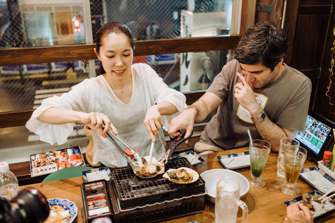 Tokyo: manger et boire en privé comme une visite localeTokyo: une demi-journée pour manger et boire comme un local