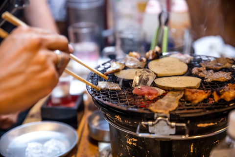 Tóquio: excursão gastronômica local personalizada privadaTóquio: Coma e beba em particular como um tour local