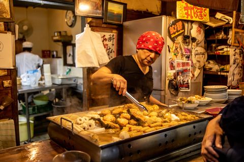 Tokyo: manger et boire en privé comme une visite localeTokyo: une demi-journée pour manger et boire comme un local