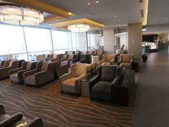 Internationaler Flughafen Vancouver: Eintritt in die Premium Lounge Internationaler Flughafen Vancouver: Eintritt in die Premium Lounge