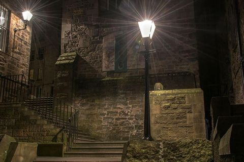 Edinburgh: 2-Hour Nighttime Ghost Tour