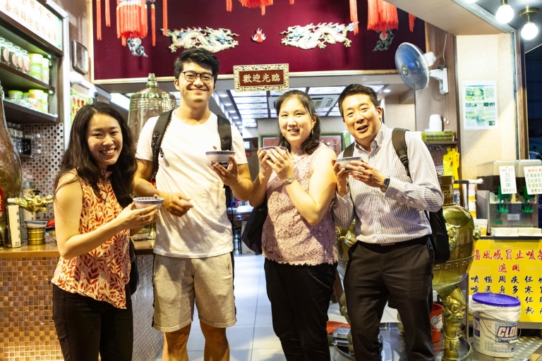 Hongkong: Prywatna piesza wycieczka po mieście z lokalnym przewodnikiem3-godzinna wycieczka