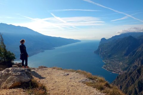 Lake Garda: 1-Day Private Hiking Experience