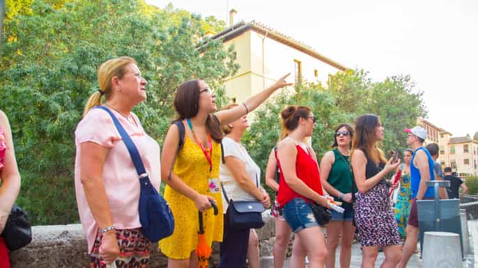 granada tour guidato a piedi di albaicín e sacromonte