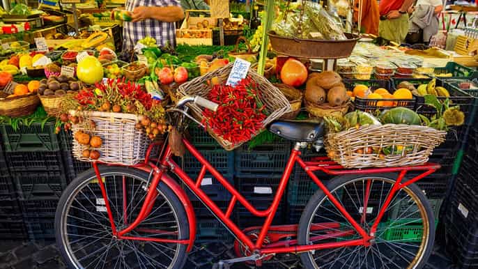 roma recorrido por los mercados de alimentos y clase de cocina con almuerzo