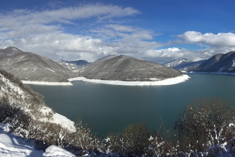 Sabaduri - Gudauri - Ananuri La meilleure excursion familiale en hiverDepuis Tbilissi : Excursion privée d'une journée à Sabaduri, Ananuri et Gudauri