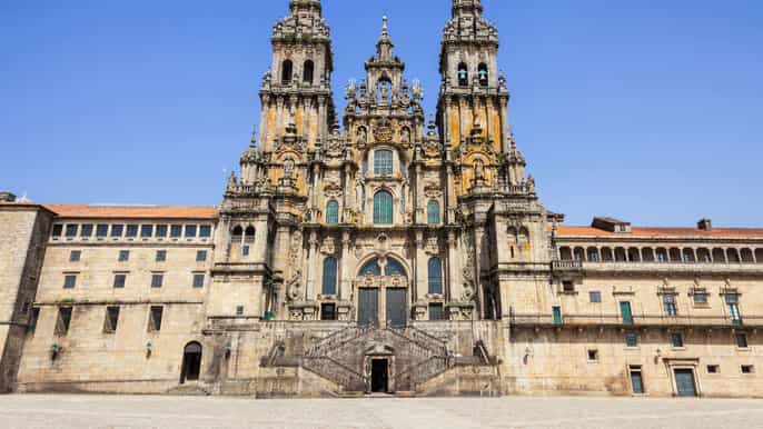 santiago de compostela fullday tour from braga guimarães