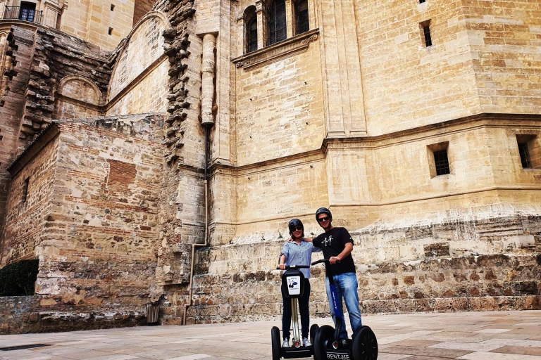 Málaga: tour en segway de 1 hora por el castillo de la AlcazabaOpción estándar