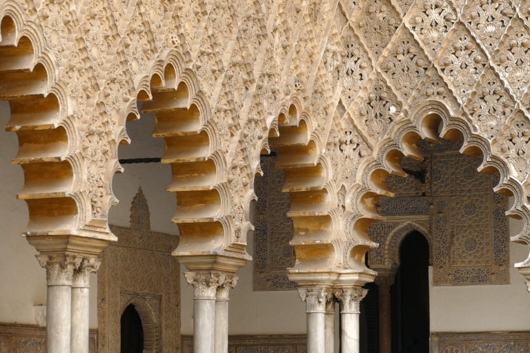 Seville: Alcazar Skip-the-Line Guided Tour with Tickets Private Tour in French