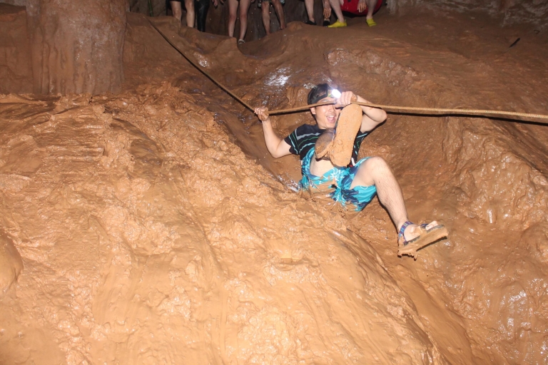 Vang Vieng: Kajakfahren & Cave Tubing mit Zip Line/Blaue LaguneTham Nam Höhlentour mit Zipline
