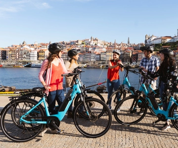 Porto: Passeio panorâmico de E-Bike pela margem do rio