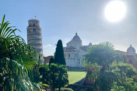 La Spezia: Full-Day Pisa and Lucca Excursion