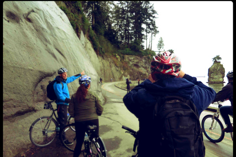 Vancouver: wycieczka rowerowa z przewodnikiem po Stanley Park i śródmieściu