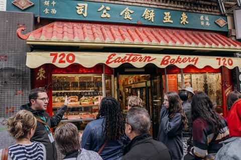 San Francisco: Alcatraz Tickets and Chinatown Walking Tour