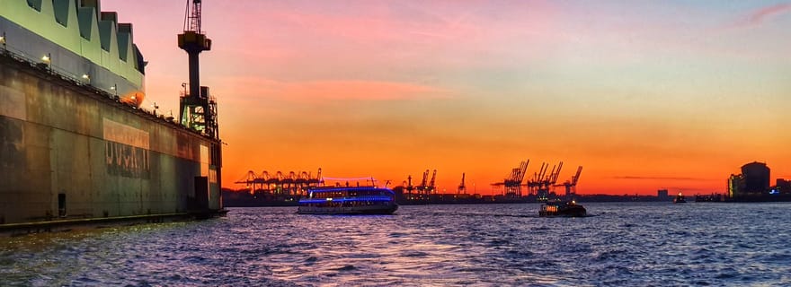 Hambourg : Visite privée du port en bateau