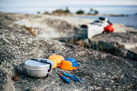 Stockholm: Camping och kajakpaddling i skärgården med egen guidad tur