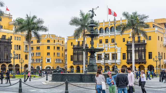 tour no maior mercado de lima e degustação de comida peruana