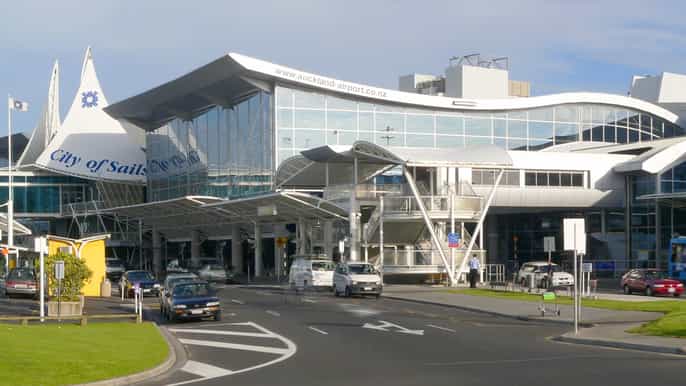 auckland private doortodoor transfer service