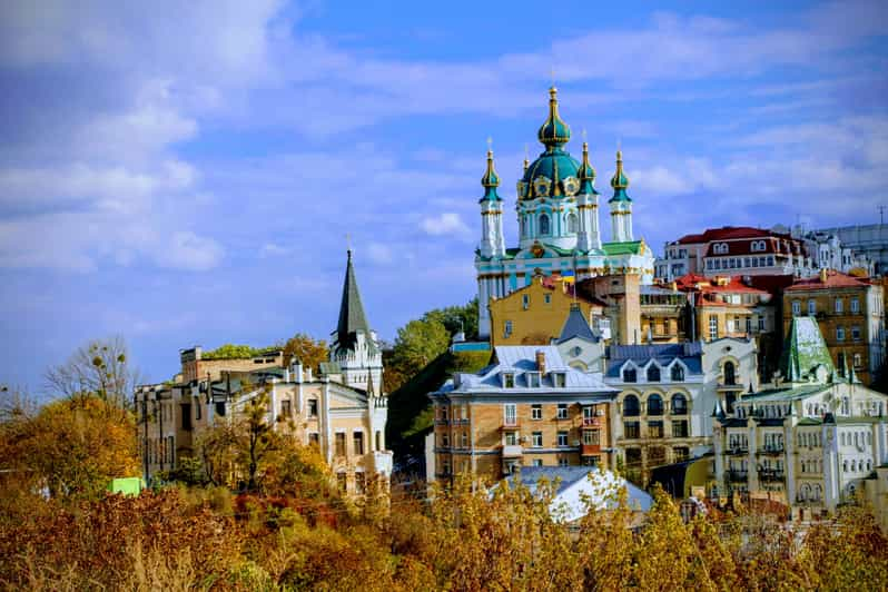 Kiev: Tour Privado A Pie Por La Antigua Kiev | GetYourGuide