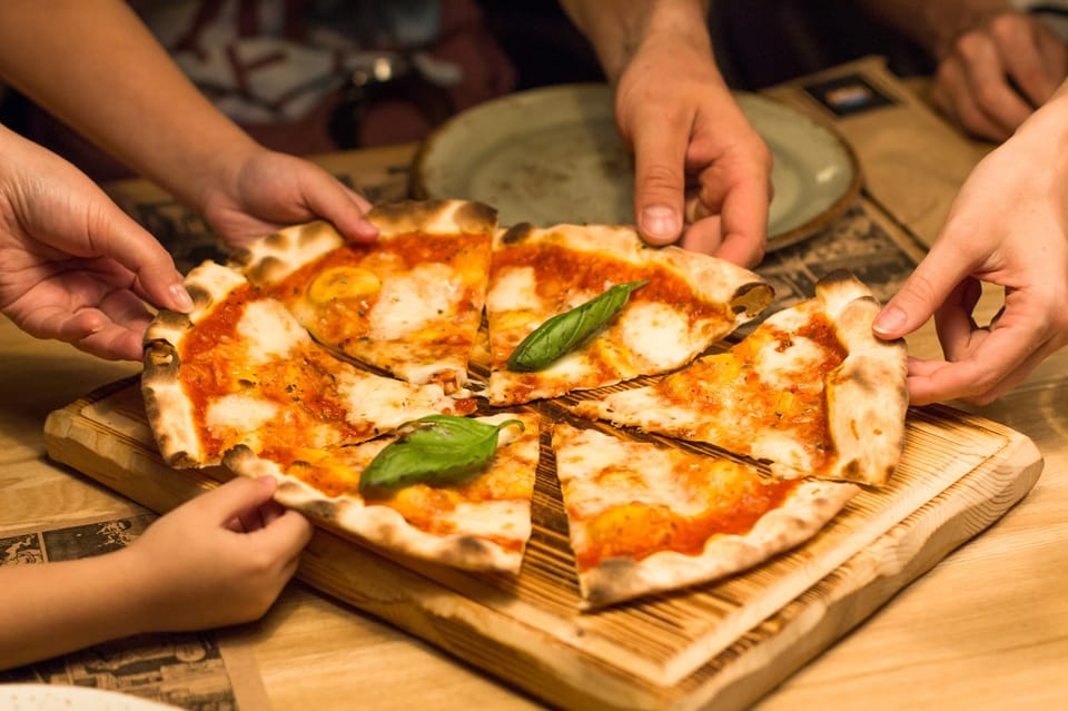 À Naples pour découvrir et apprendre à préparer la vraie pizza