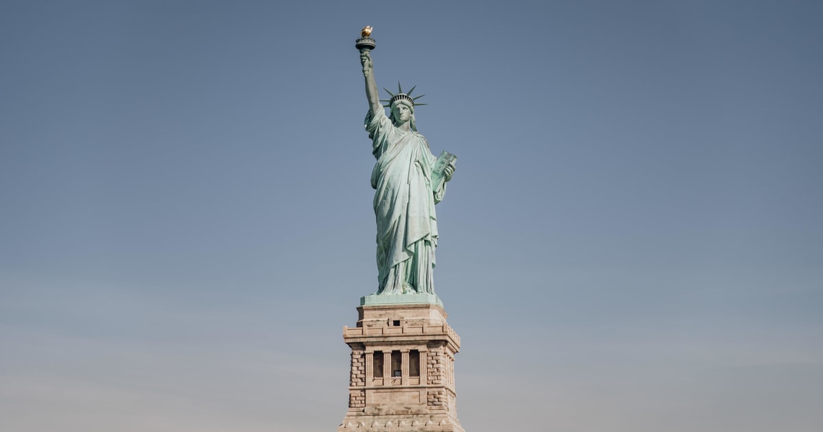 NYC Statue de la Liberté et Ellis Island première visite GetYourGuide NYC Statue de la Liberté et Ellis Island première visite GetYourGuide
