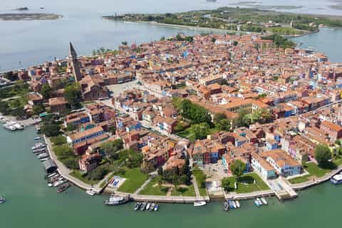 From Venice: 6-Hour Boat Tour of Murano, Burano & Torcello