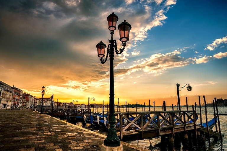 Venise : Gondole et Palais des DogesVisite en France