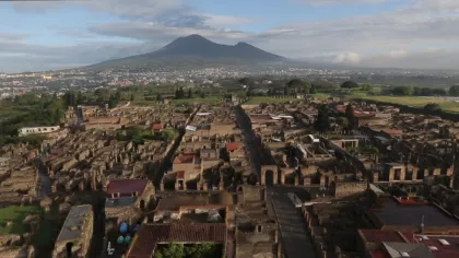 Neapel: Pompeji, Herculaneum und der Vesuv Tour