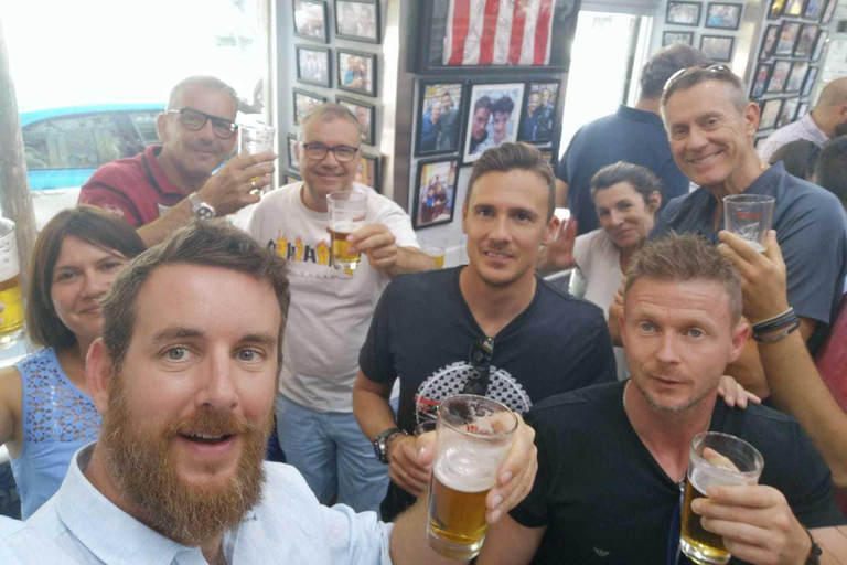 Barcelona: Wine and Tapas Tour for Lovers of Spanish Food