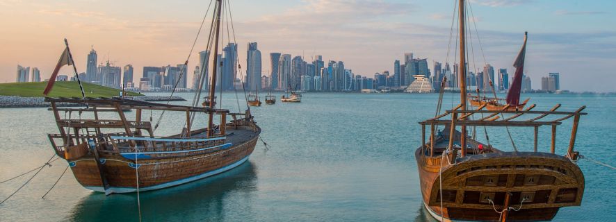 Doha: Dhow Cruise met Corniche Walk