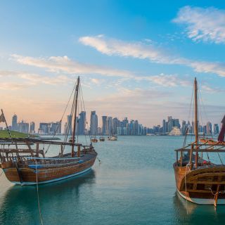 Doha: Dhow Cruise and Corniche Walk