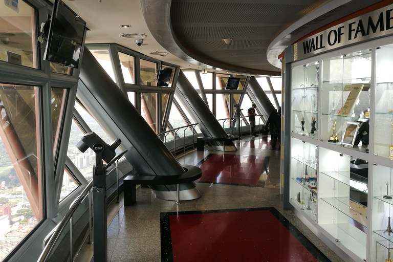 Kuala Lumpur: ticket combinado para las Torres Petronas y la Torre KLTorres Petronas y Torre KL: plataforma de observación y Sky Terrace