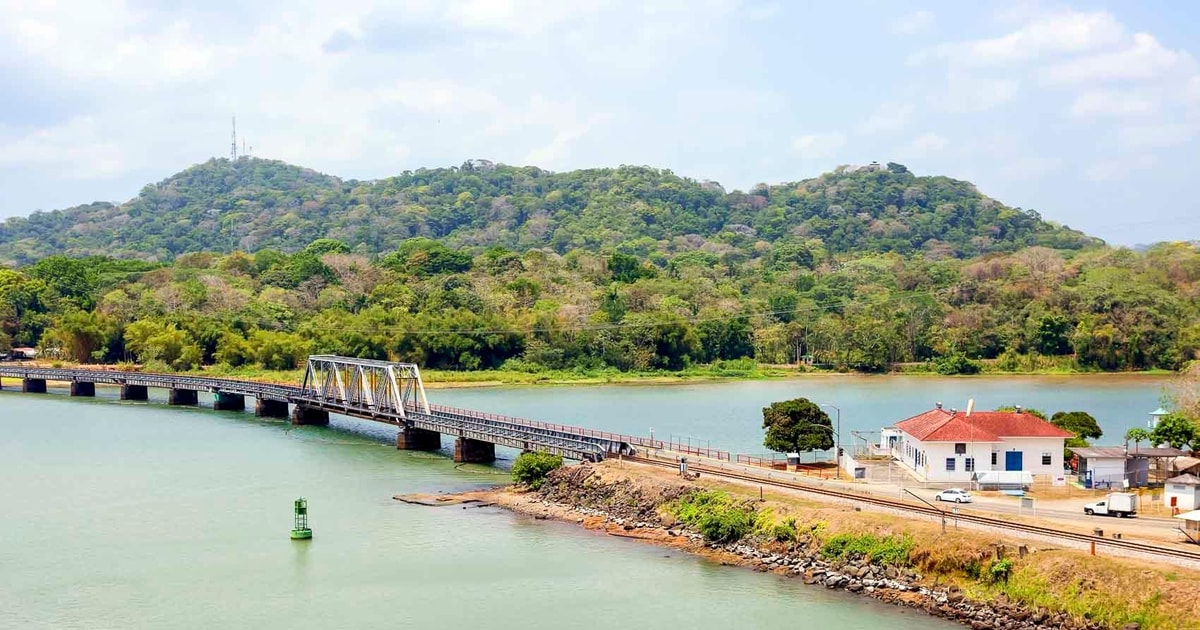 Portobelo en de nieuwe sluizen van het Panamakanaal | GetYourGuide