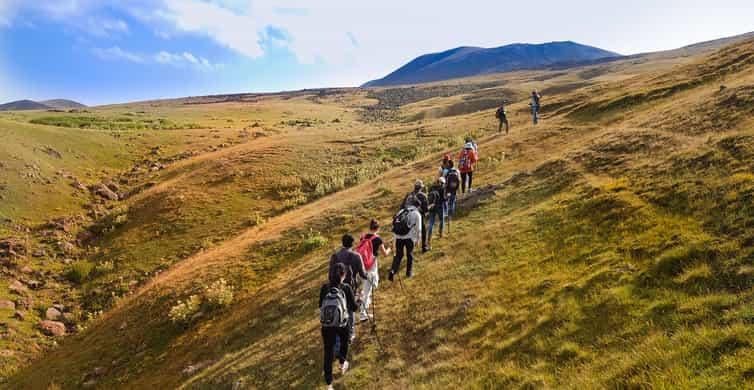 D'Erevan: Randonnée de 2 jours à Garni, Geghard et Azhdahak