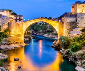 Mostar & Kravica Waterfall: Small Group Tour from Dubrovnik