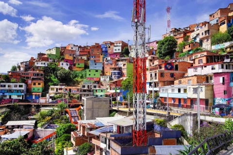 Medellín: Comuna 13 - Graffiti-Tour mit ortskundigem GuideTour auf Englisch