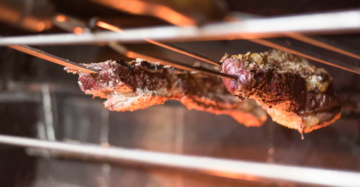 Apresentação de Dança Gaúcha e Churrasco de Jantar em Canela