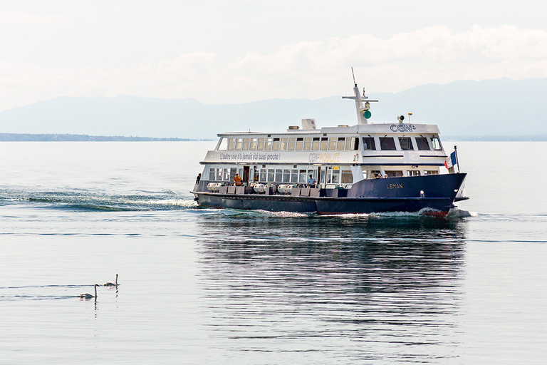 Lausanne: Excursão de barco autoguiada para EvianExcursão de barco autoguiada para Evian