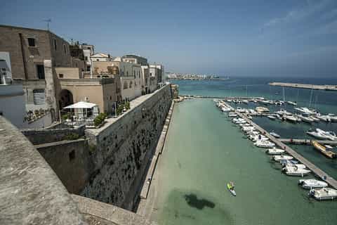 Bari: 7-Day UNESCO Puglia and Matera Guided Tour