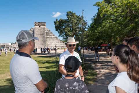 Chichén Itzá: Hubiku Cenote & Valladolid Tour