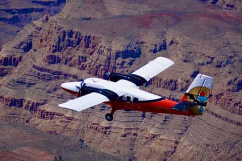 From Las Vegas: Grand Canyon West Rim Airplane Tour
