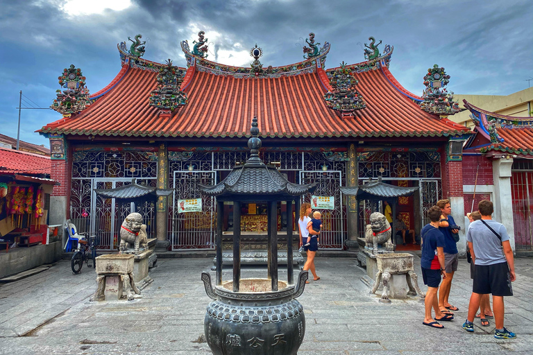 Penang: Heritage Highlights & Trishaw Ride (Private/Shared) Shared Tour