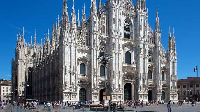 milan skiptheline duomo guided tour and optional terraces