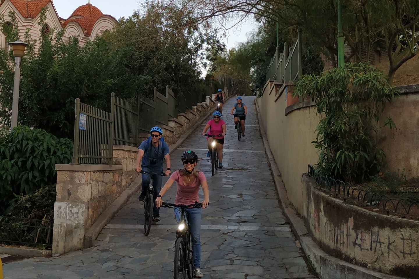 Athens: Sunset Electric Bike Tour