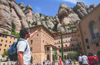 Barcelona: Montserrat Privattour mit Seilbahn & Mittagessen